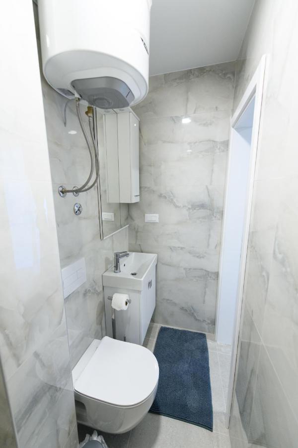 Cozy Beach Apartments Makarska Exterior foto